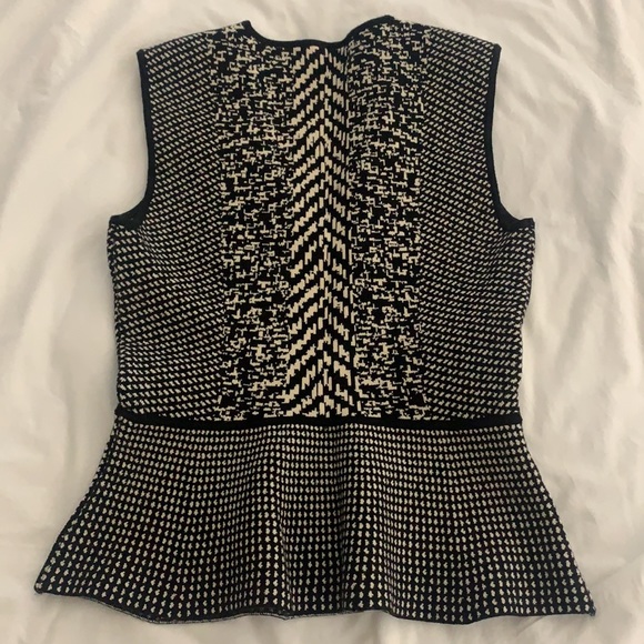 BCBGMAXARIA PEPLUM TOP - Picture 2 of 3